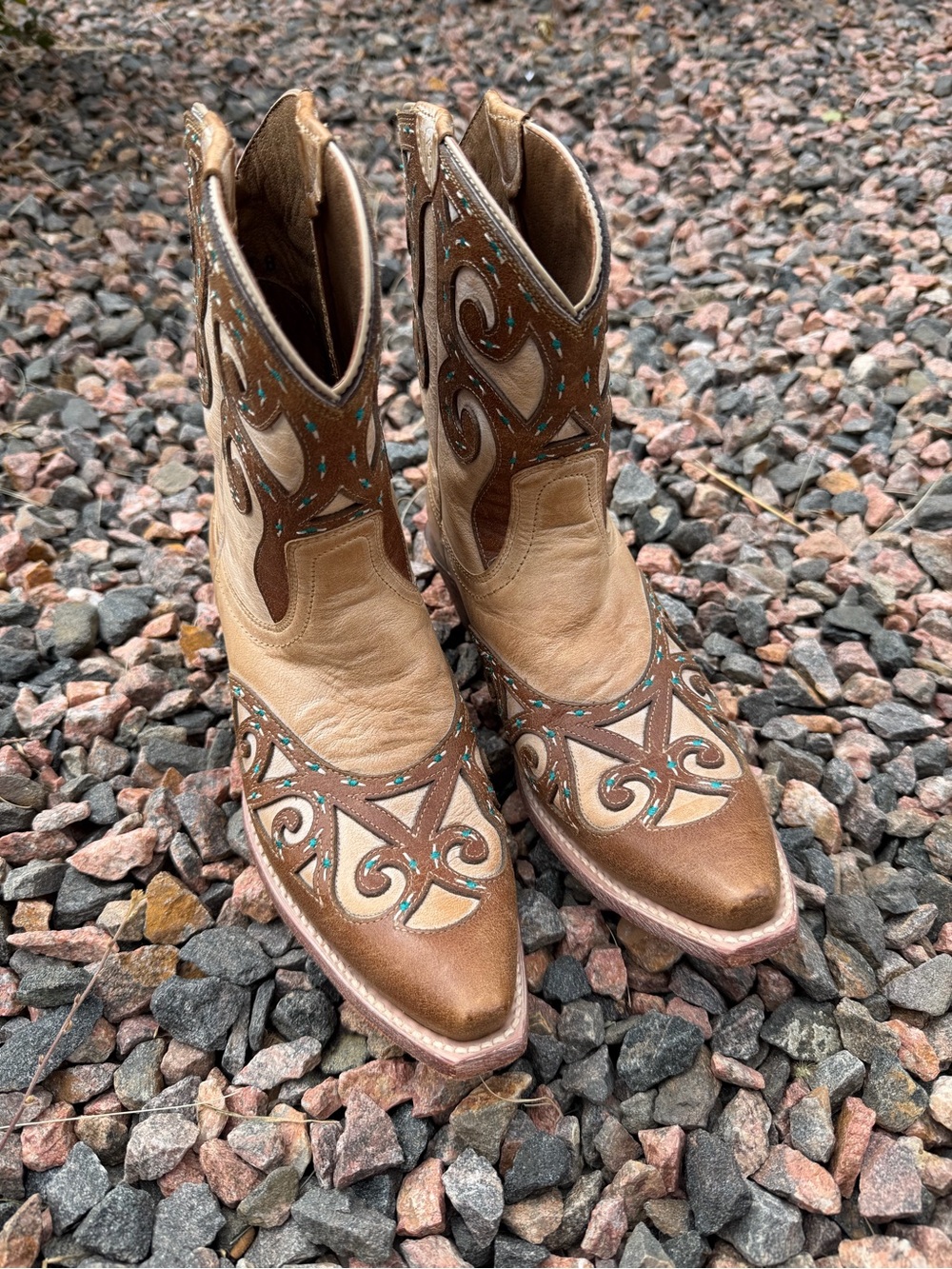 Stunning 🤩 Ariat RIO boots (7b)